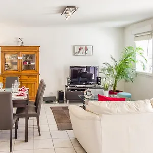 Appart'cosy Lyon Est Décines-Charpieu